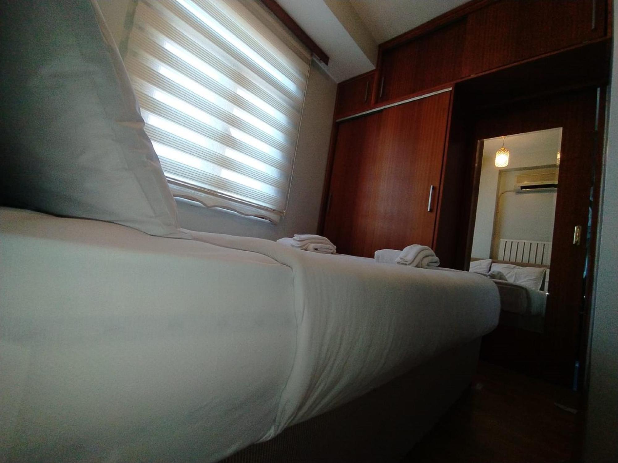 Omar Sultan Park Suites อิสตันบูล ภายนอก รูปภาพ