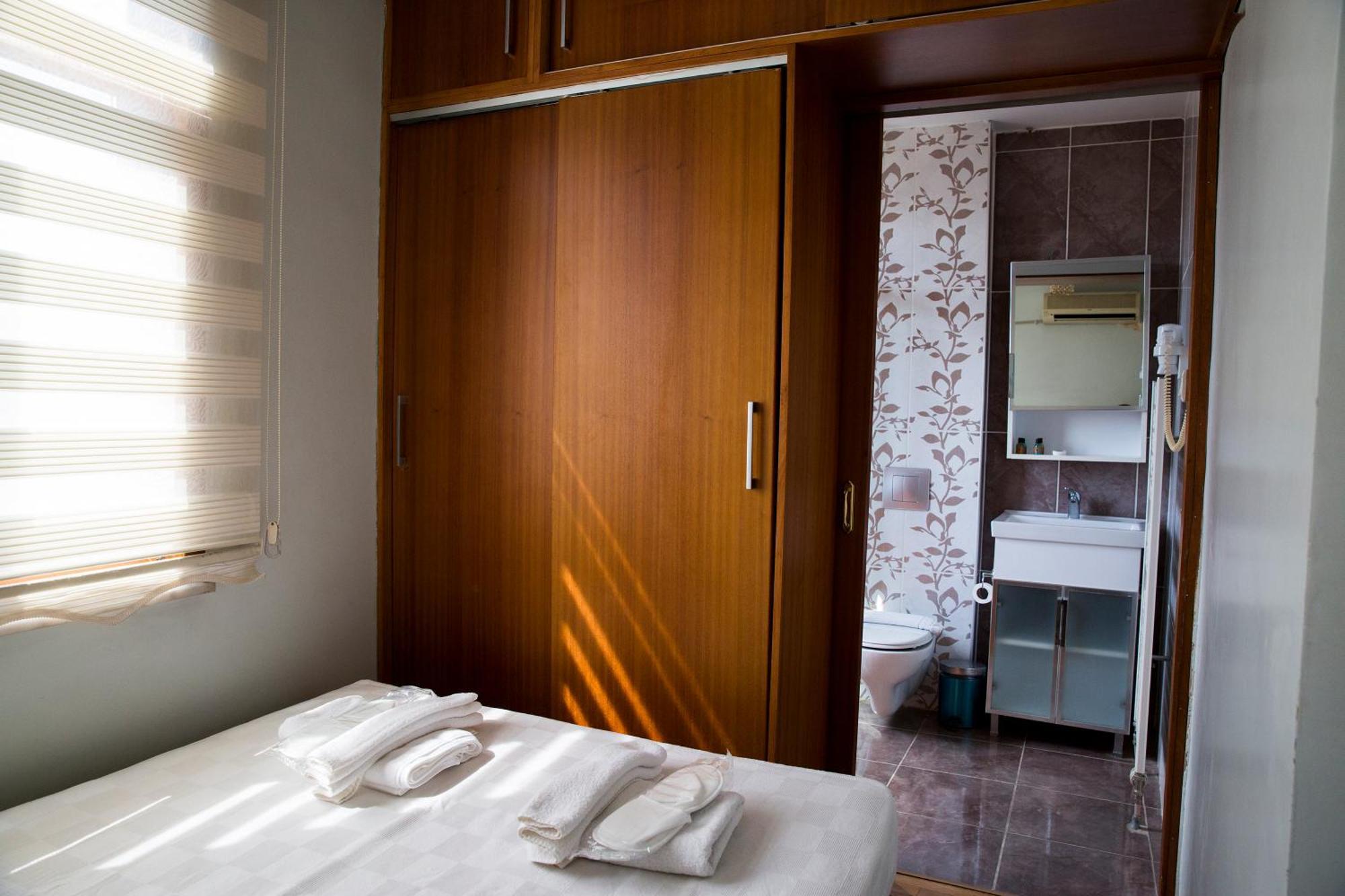 Omar Sultan Park Suites อิสตันบูล ภายนอก รูปภาพ