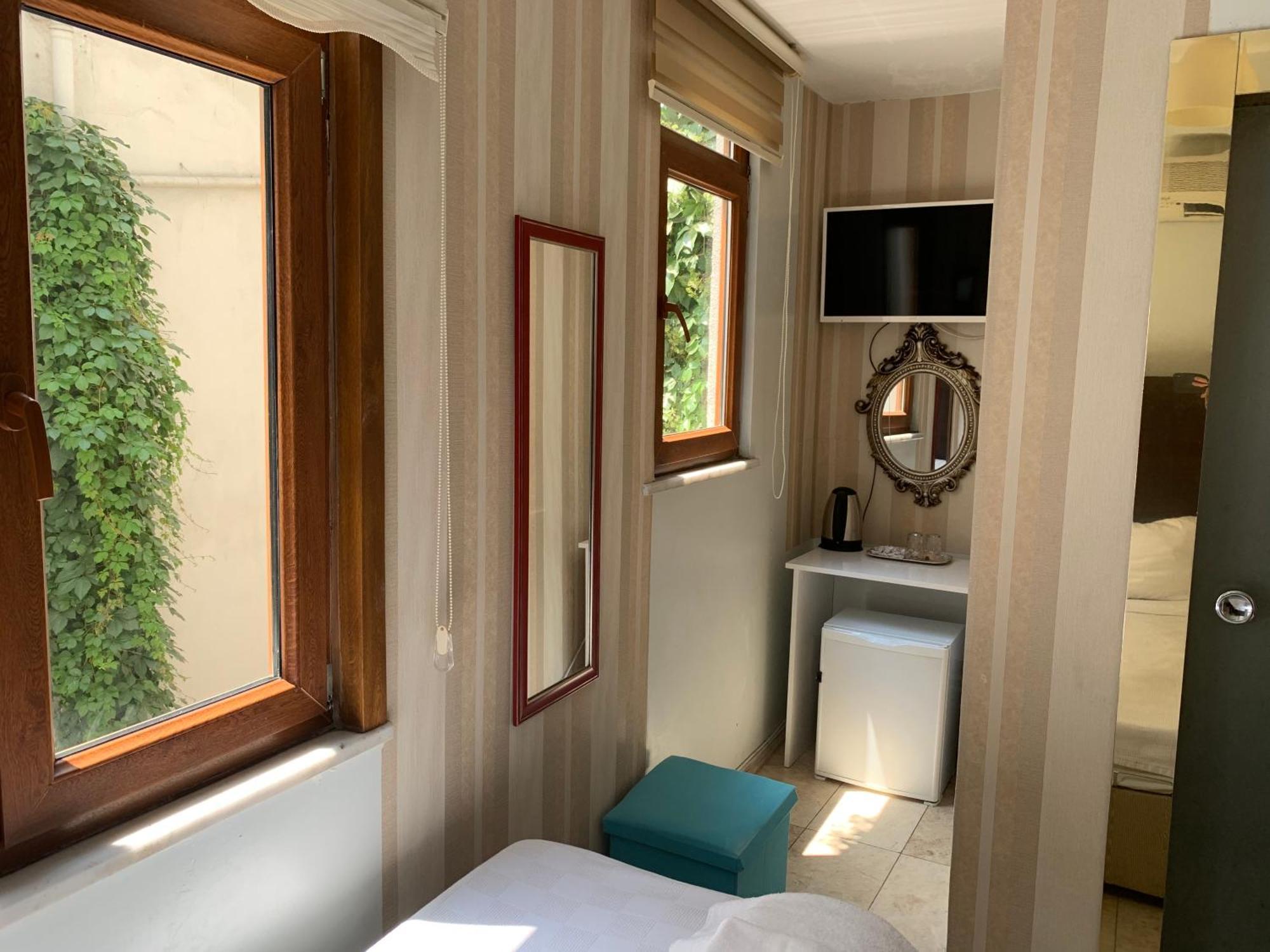Omar Sultan Park Suites อิสตันบูล ภายนอก รูปภาพ