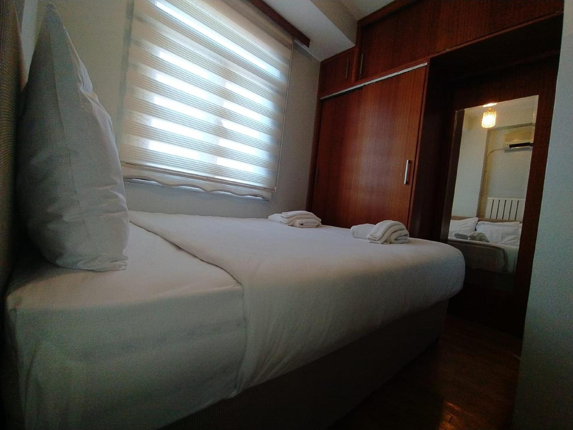 Omar Sultan Park Suites อิสตันบูล ภายนอก รูปภาพ