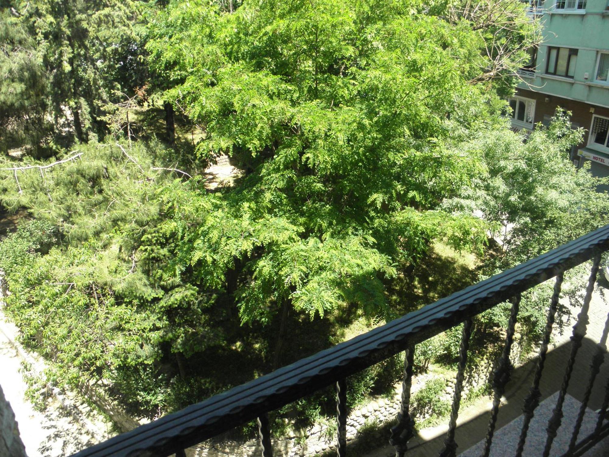 Omar Sultan Park Suites อิสตันบูล ภายนอก รูปภาพ